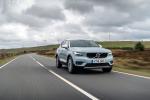 Volvo XC40 T3 Momentum 2018 года (UK)